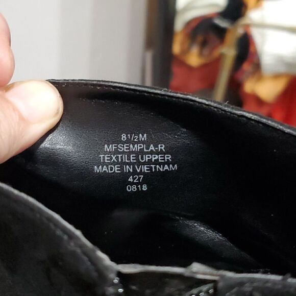 Marc Fisher Peep Toe Heeled Ankle Boots in Black Size 8.5 - Picture 10 of 14